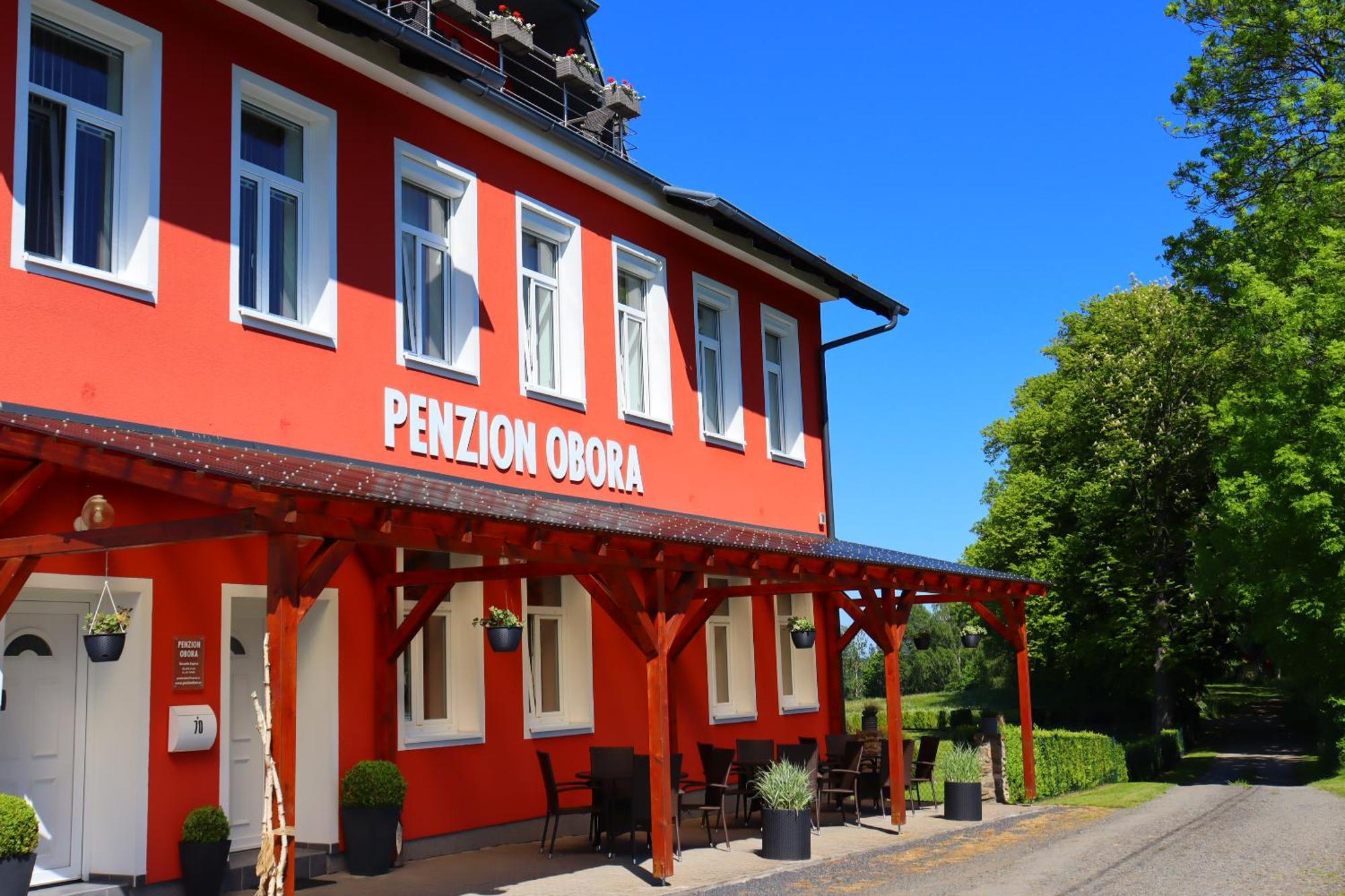 Penzion Obora Tachov  Ngoại thất bức ảnh