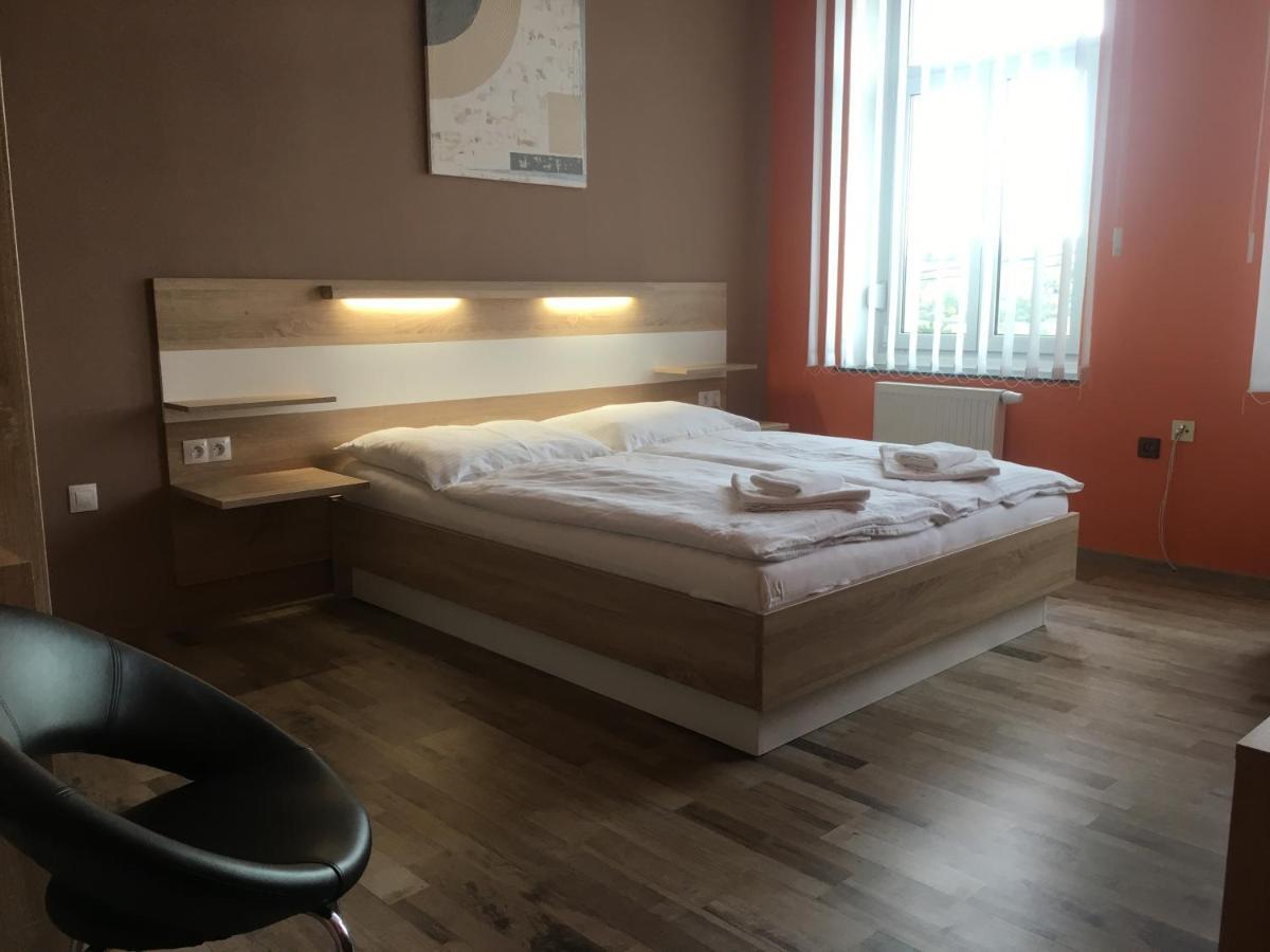 Penzion Obora Tachov  Ngoại thất bức ảnh